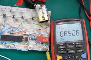 PIC16F877A Digital Voltmeter UT71D Test