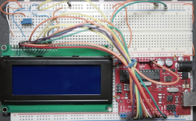 LCD-Voltmeter-based-on-Arduino-Prototype-Board