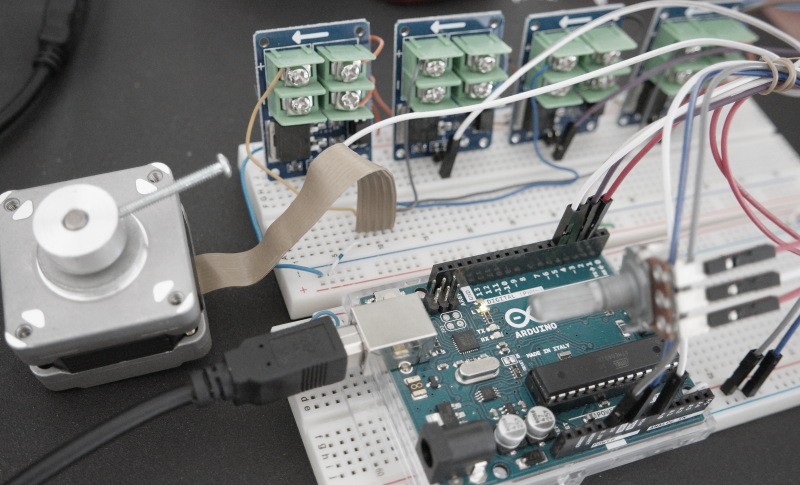 Stepper-Motor-Controller-with-Arduino-Featured-Image