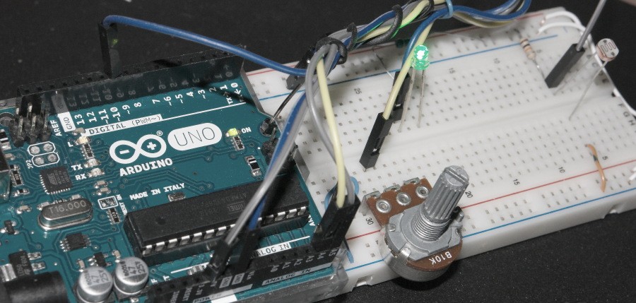 Photoresistor-Light-Sensor-Arduino-Featured-Image