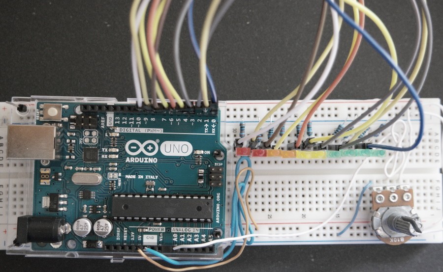 LED-Battery-Level-Indicator-Prototype-Board-Arduino