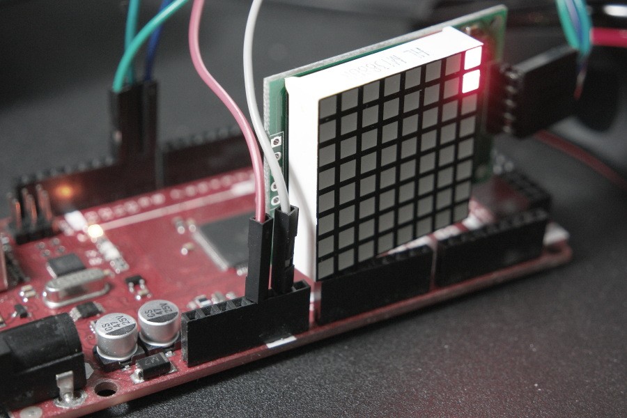 8x8-LED-Matrix-chaser-Arduino-Featured-Image