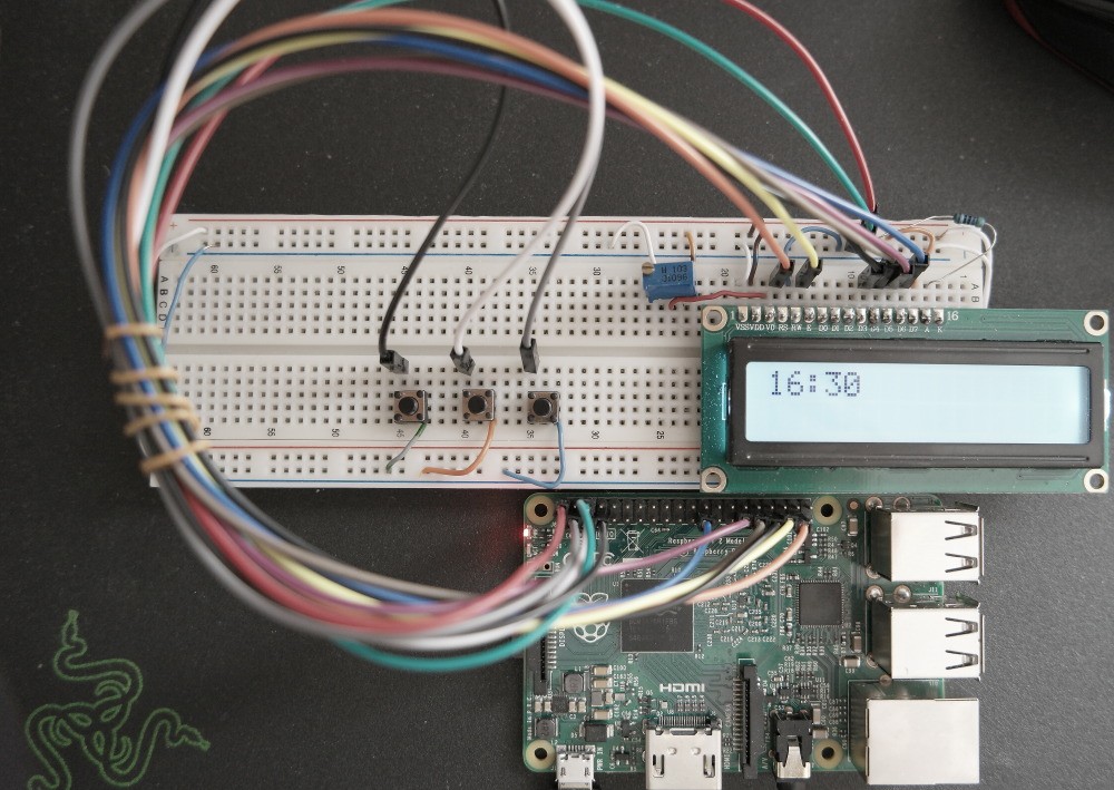 Raspberry-Pi-Digital-Clock-with-16x2-LCD-Board