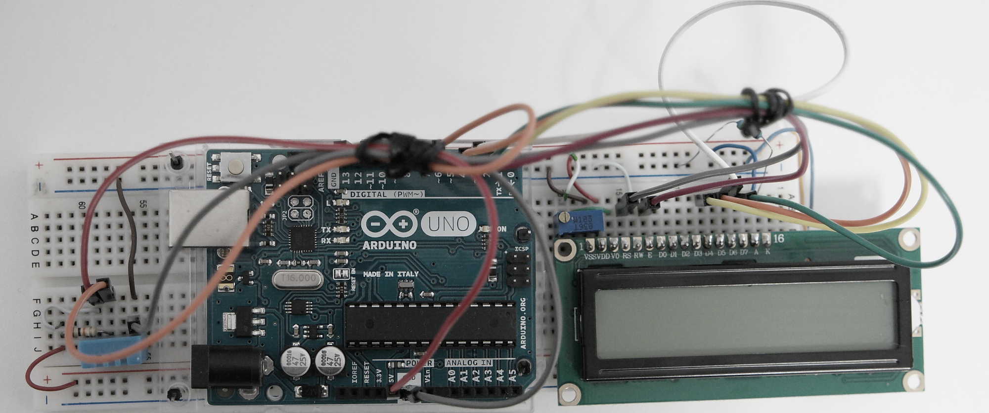 Humidity-and-Temperature-Sensor-DHT11-with-Arduino-Prototype-Board